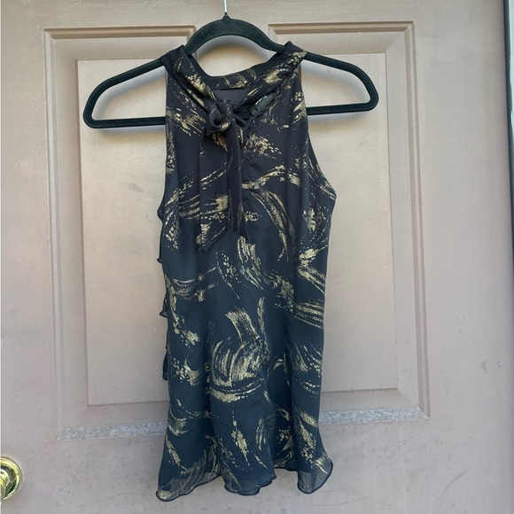 Bwear Black and Gold Patterned Top - Picture 3 of 3